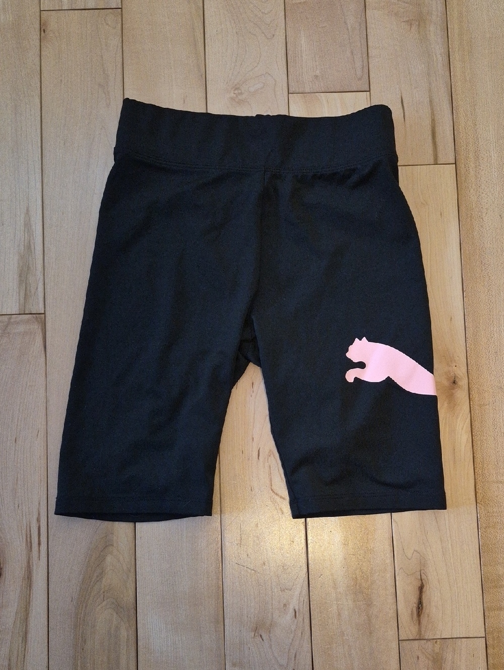Girls Size 10/12 Puma Black Bike Shorts with Pink Logo